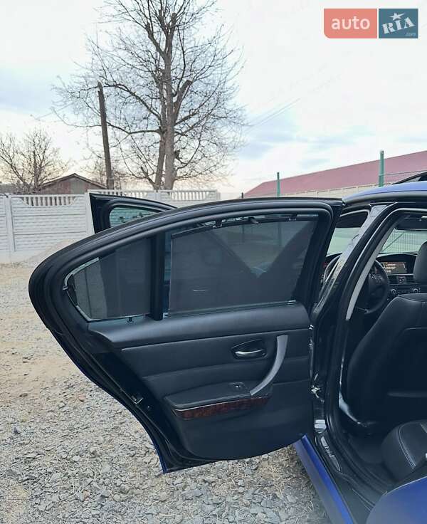 Седан BMW 3 Series 2011 в Хмельницком