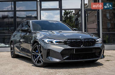 Седан BMW 3 Series 2025 в 