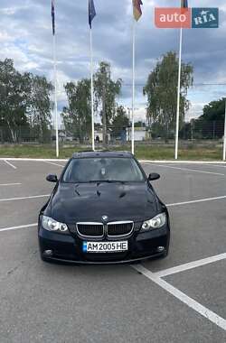 Седан BMW 3 Series 2005 в Житомире