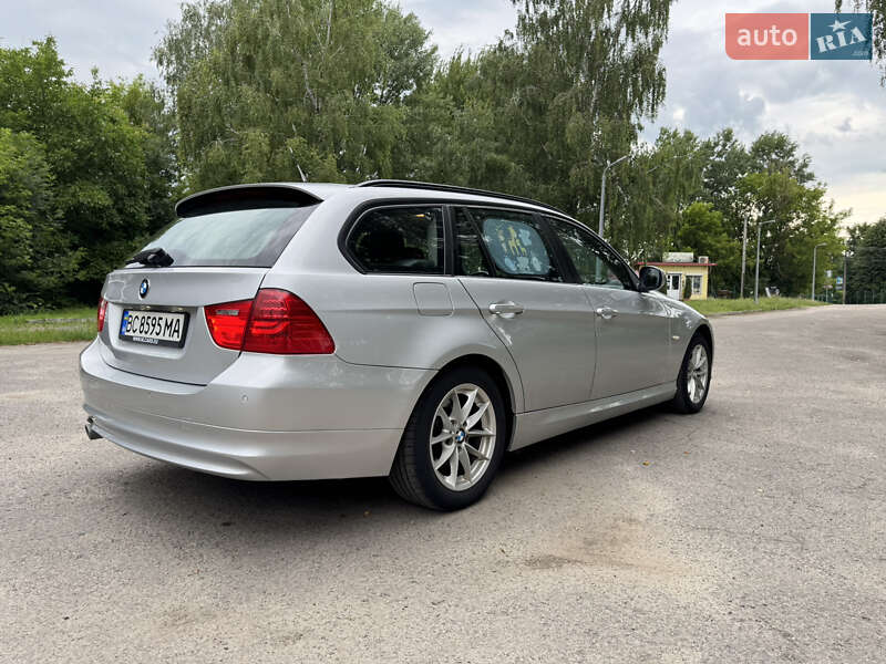 Универсал BMW 3 Series 2012 в Золочеве