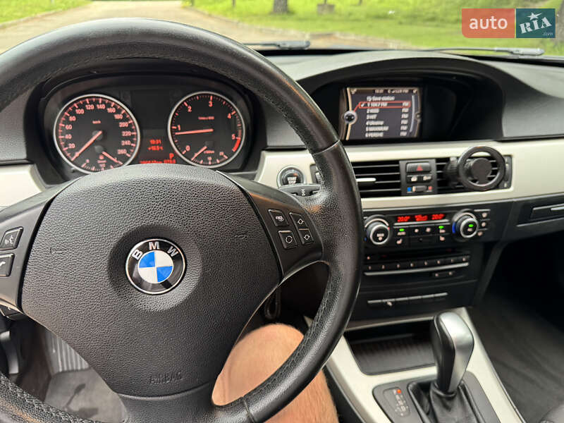 Универсал BMW 3 Series 2012 в Золочеве