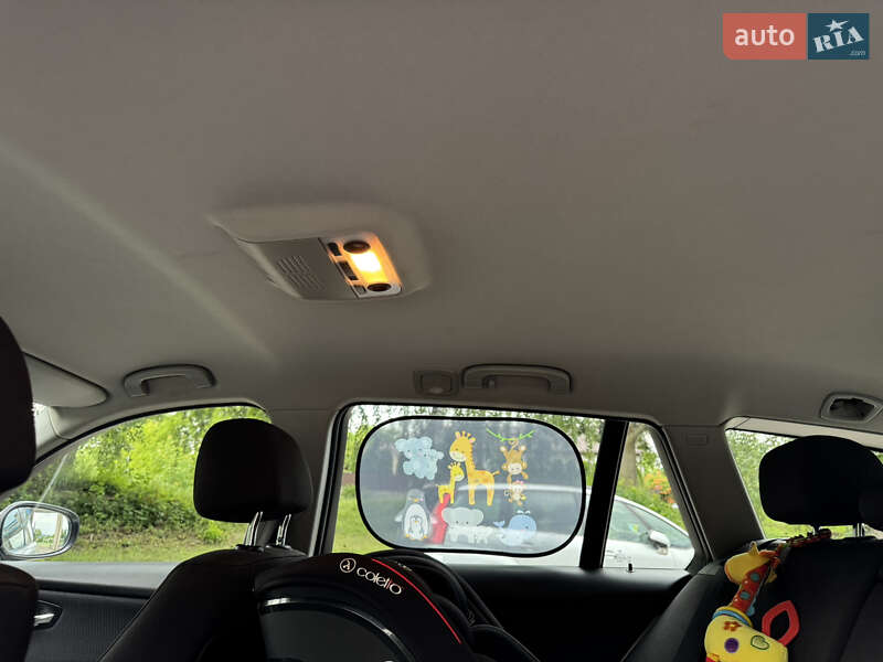 Универсал BMW 3 Series 2012 в Золочеве