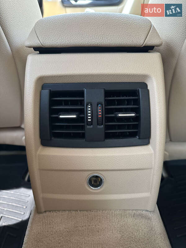Седан BMW 3 Series 2014 в Белогородке