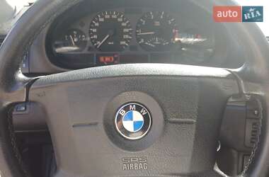 Седан BMW 3 Series 1999 в  фото 6 Седан BMW 3 Series 1999 в