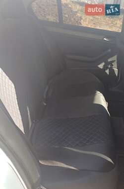 Седан BMW 3 Series 1999 в  фото 9 Седан BMW 3 Series 1999 в