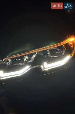 Седан BMW 3 Series 2019 в 