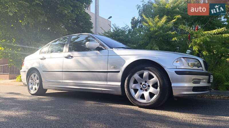 Седан BMW 3 Series 2001 в Одесі