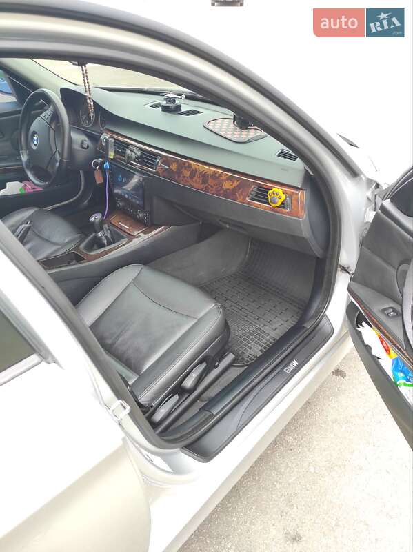 Универсал BMW 3 Series 2006 в Киеве фото 4 Универсал BMW 3 Series 2006 в Киеве