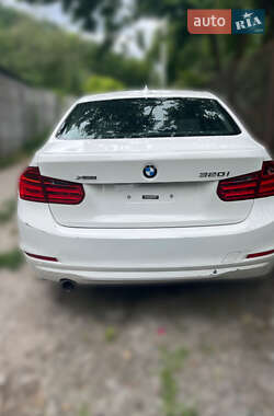 Седан BMW 3 Series 2013 в Дніпрі