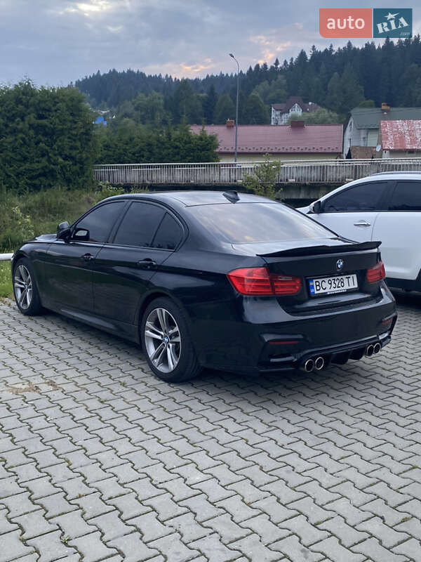 BMW 3 Series 2012
