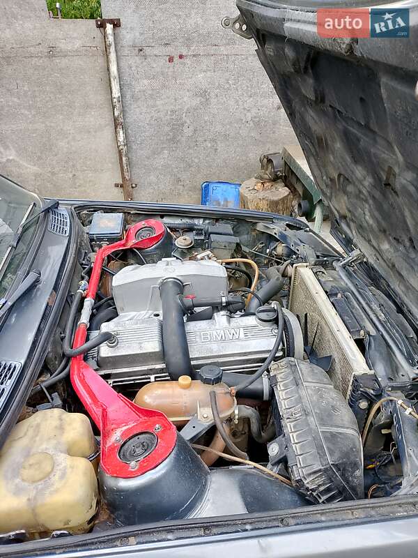 Седан BMW 3 Series 1987 в Білгороді-Дністровському фото 2 Седан BMW 3 Series 1987 в Білгороді-Дністровському