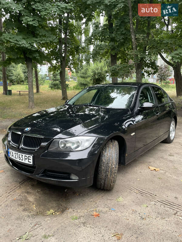 Седан BMW 3 Series 2006 в Киеве