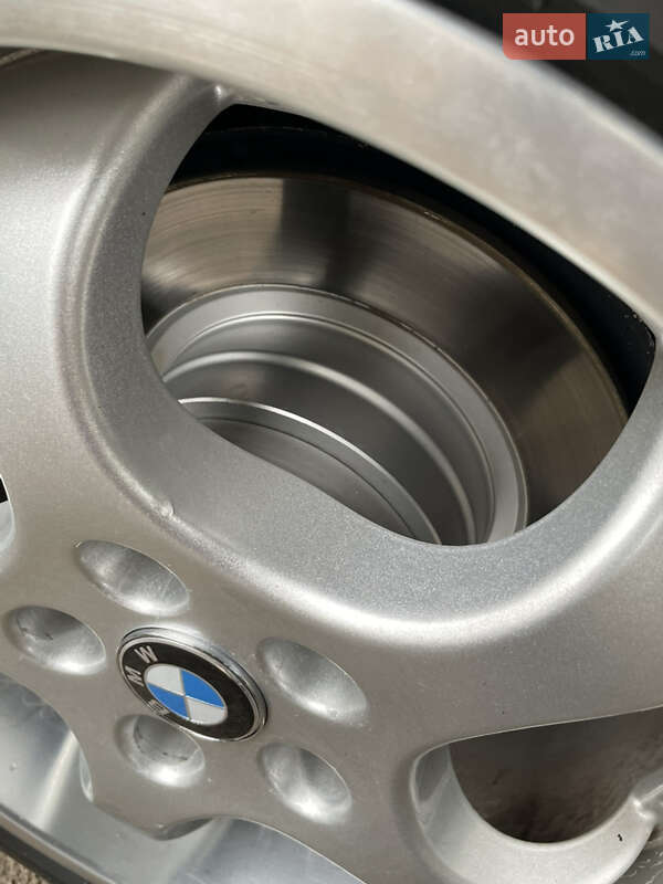 Седан BMW 3 Series 2006 в Киеве