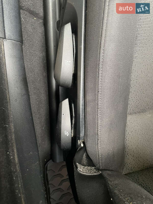 Седан BMW 3 Series 2006 в Киеве