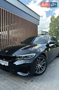 Седан BMW 3 Series 2019 в Черкассах