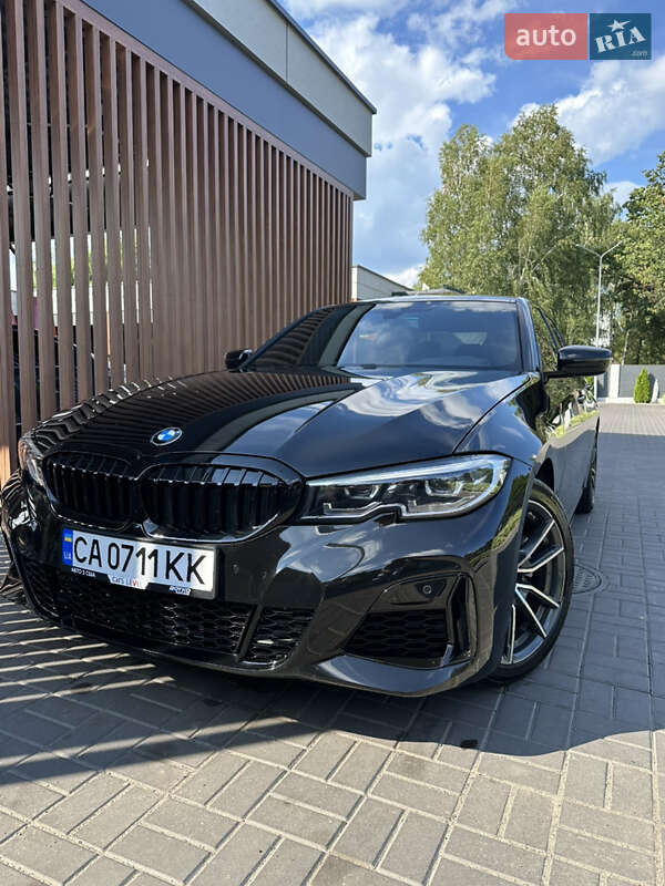 Седан BMW 3 Series 2019 в Черкасах