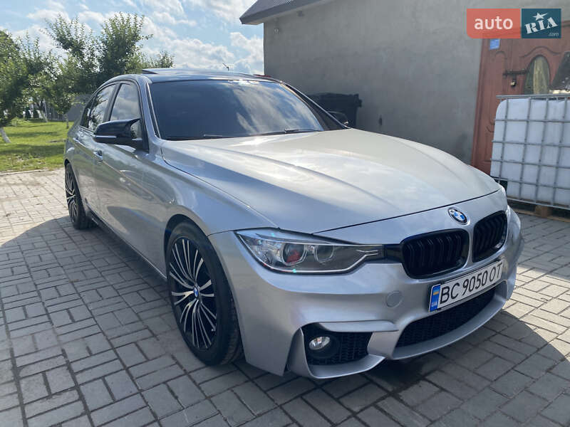 Седан BMW 3 Series 2013 в Львове