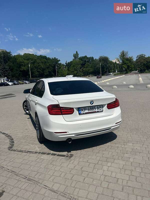 Седан BMW 3 Series 2012 в Запорожье