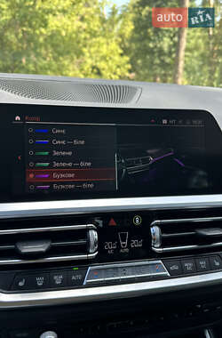 Седан BMW 3 Series 2019 в 