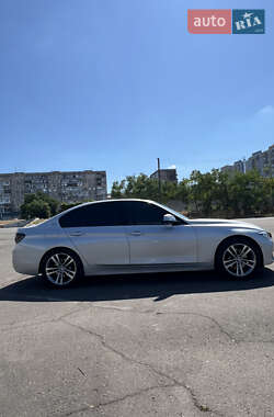 Седан BMW 3 Series 2016 в 