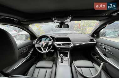 Седан BMW 3 Series 2019 в 