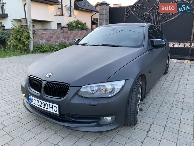 Купе BMW 3 Series 2012 в Луцке