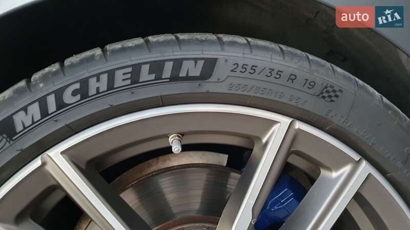 Седан BMW 3 Series 2021 в Днепре