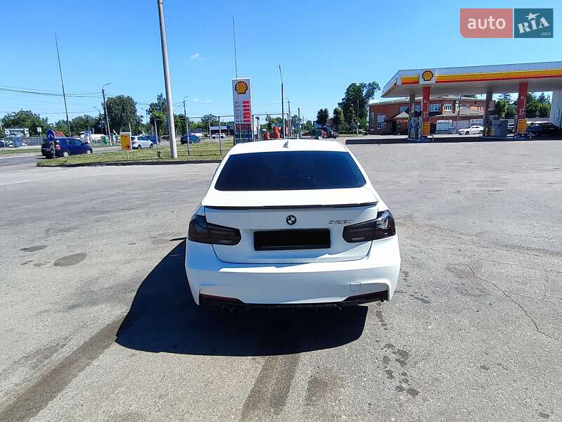 Седан BMW 3 Series 2015 в Белой Церкви