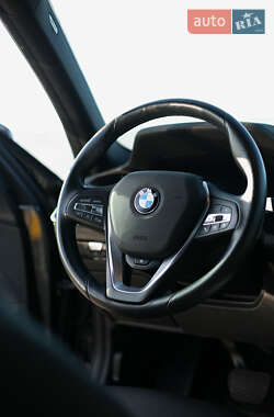 Седан BMW 3 Series 2020 в 