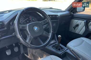 Седан BMW 3 Series 1985 в 