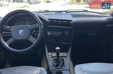Седан BMW 3 Series 1985 в 