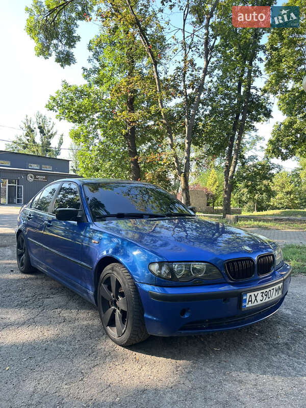 Седан BMW 3 Series 2003 в Полтаве