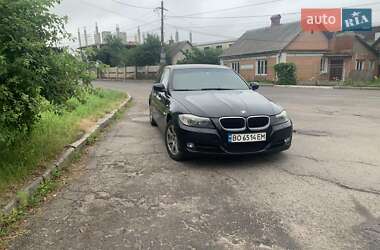 Седан BMW 3 Series 2009 в Ровно