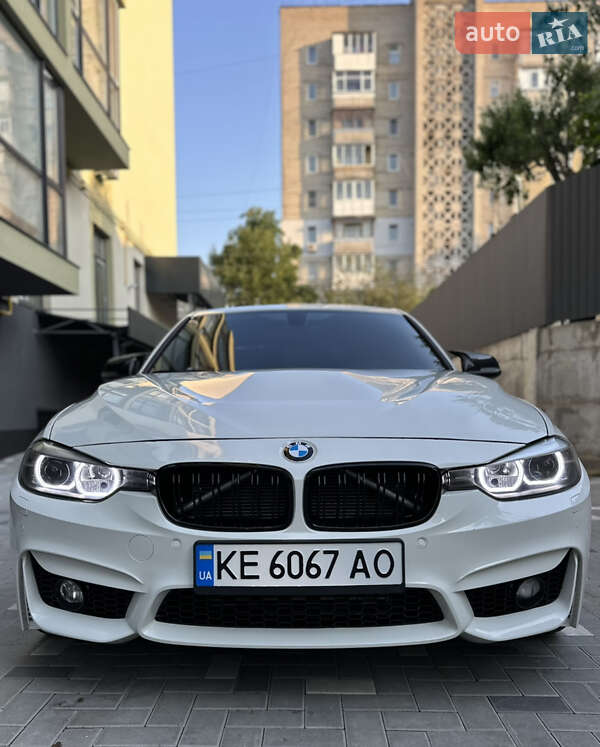 Седан BMW 3 Series 2015 в Вінниці