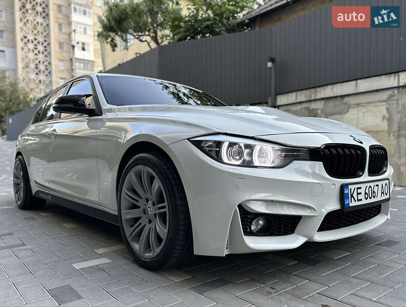 Седан BMW 3 Series 2015 в Вінниці
