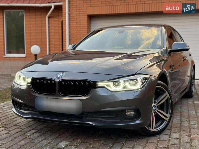 Седан BMW 3 Series 2018 в Виннице
