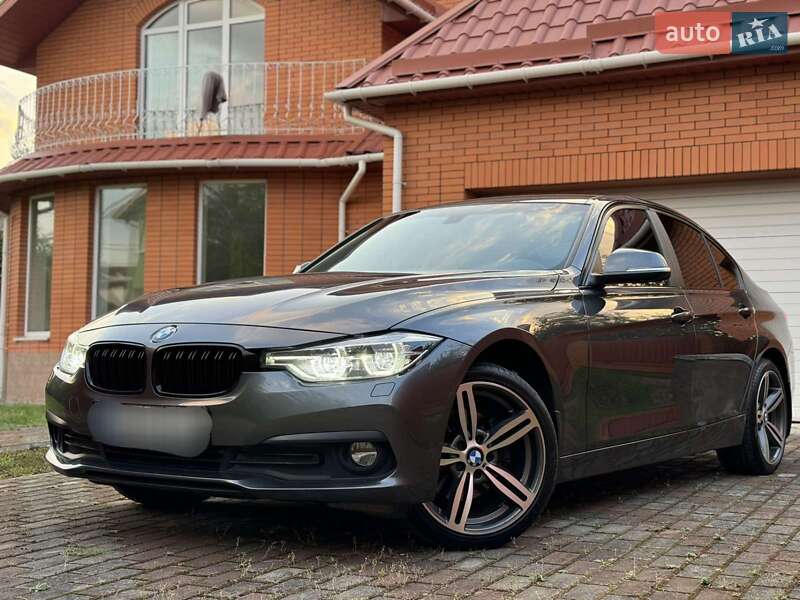 Седан BMW 3 Series 2018 в Виннице