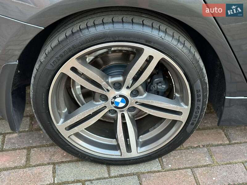 Седан BMW 3 Series 2018 в Виннице