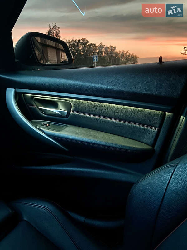 Седан BMW 3 Series 2013 в Харькове