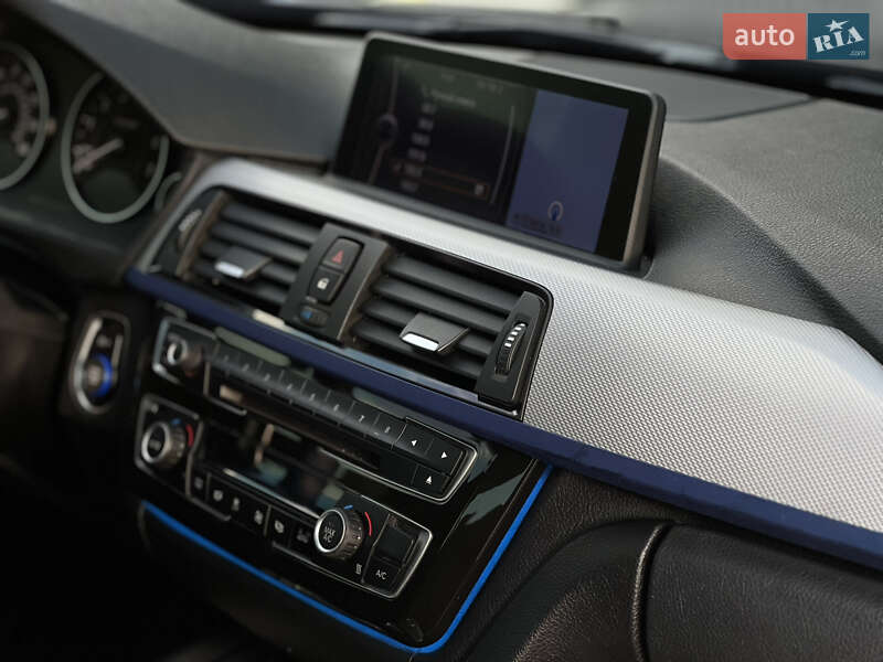 Седан BMW 3 Series 2012 в Кропивницком