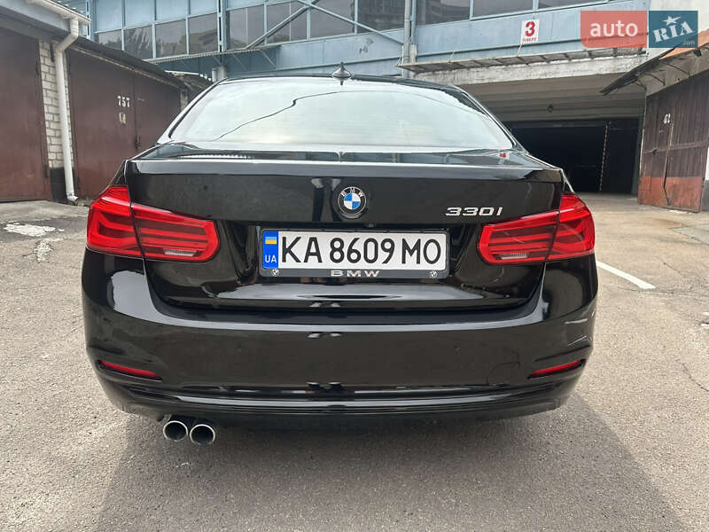 Седан BMW 3 Series 2018 в Києві