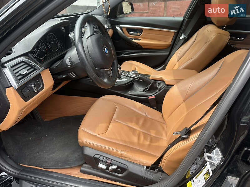 Седан BMW 3 Series 2018 в Києві