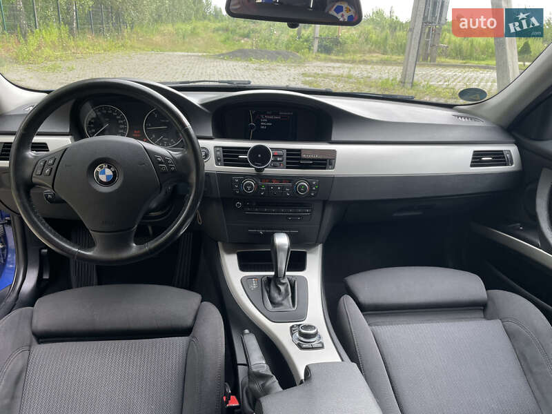 Универсал BMW 3 Series 2011 в Луцке фото 6 Универсал BMW 3 Series 2011 в Луцке