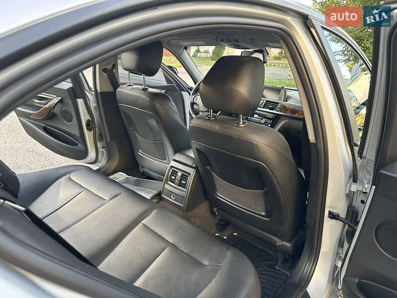 Седан BMW 3 Series 2013 в Лубнах фото 18 Седан BMW 3 Series 2013 в Лубнах