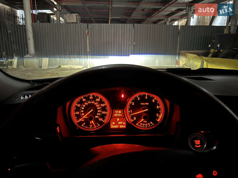 Седан BMW 3 Series 2011 в Киеве