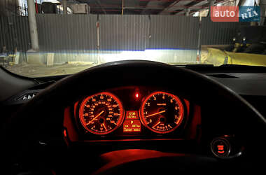 Седан BMW 3 Series 2011 в 