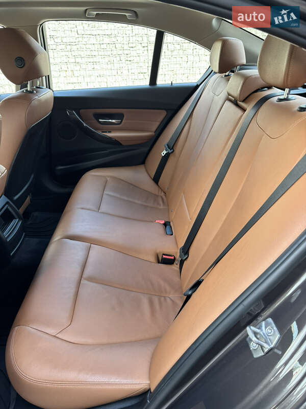 Седан BMW 3 Series 2012 в Луцьку
