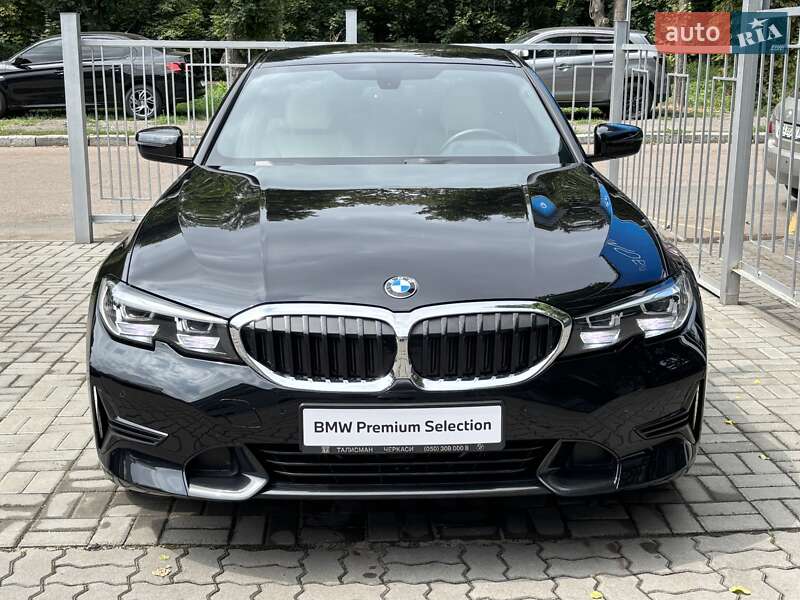 BMW 3 Series 2022