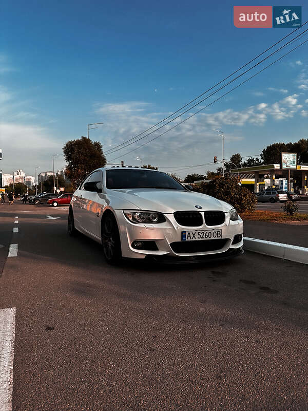BMW 3 Series 2010