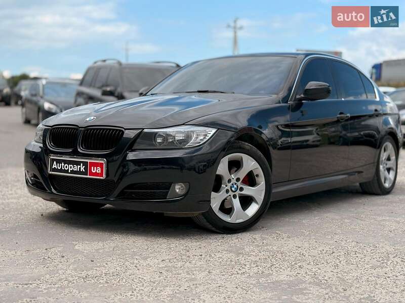 BMW 3 Series 2010